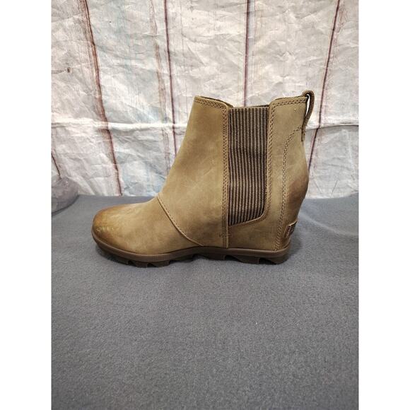 SOREL Joan of Arctic Wedge II Camel Tan Chelsea Leather Boots Women’s Size 8.5 - Picture 6 of 10